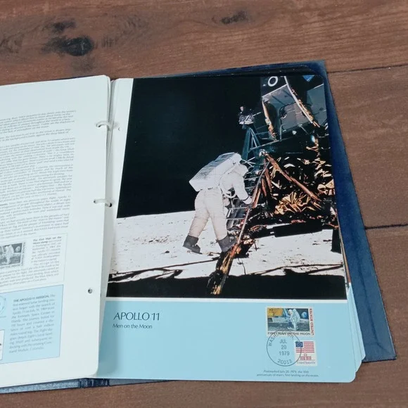 America's Conquest of Space Postal Commemorative Society Album - Picture 4 of 4